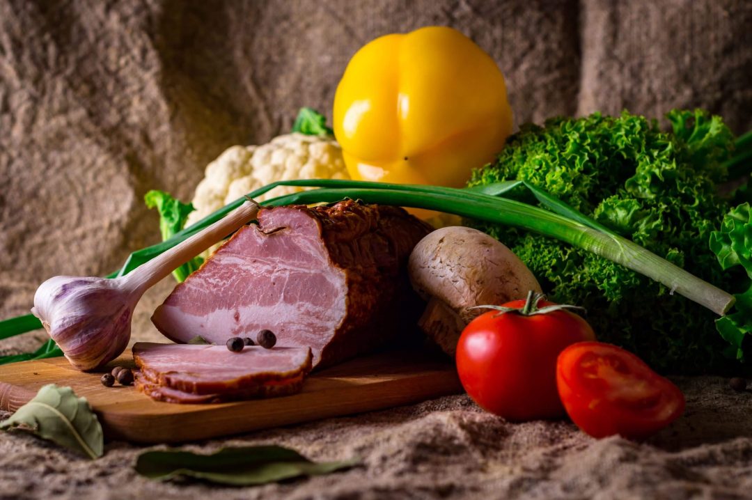牛肉や豚肉が体に与える影響って 健康的な食べ方とは 新谷酵素公式通販 牛肉や豚肉が体に与える影響って 健康的な食べ方とは 新谷酵素公式通販