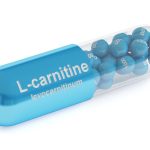 L-カルニチンと書かれた錠剤
